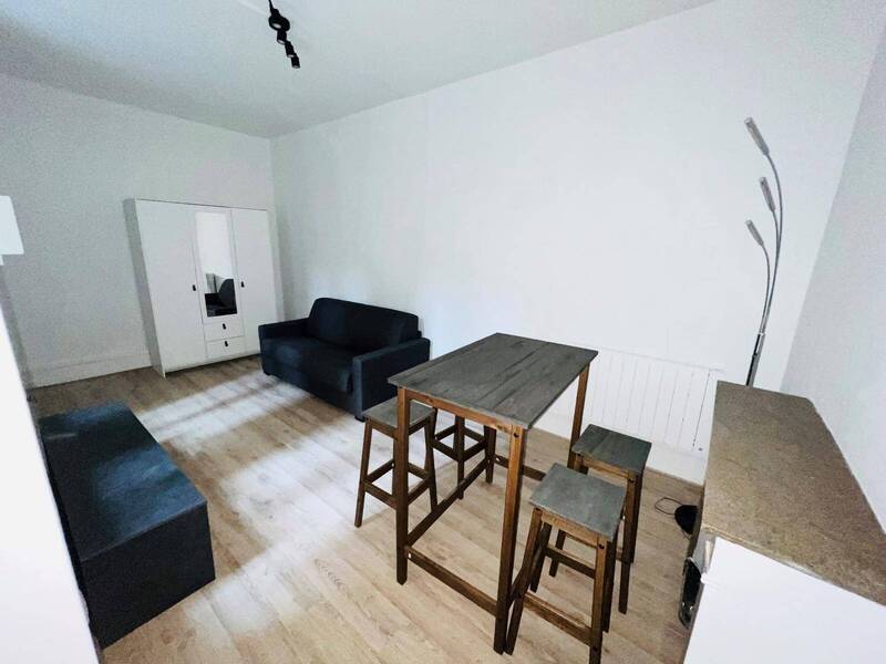 Location appartement rénové 1 pièce 25.81 m² à Mâcon 71000 4 - 450 €