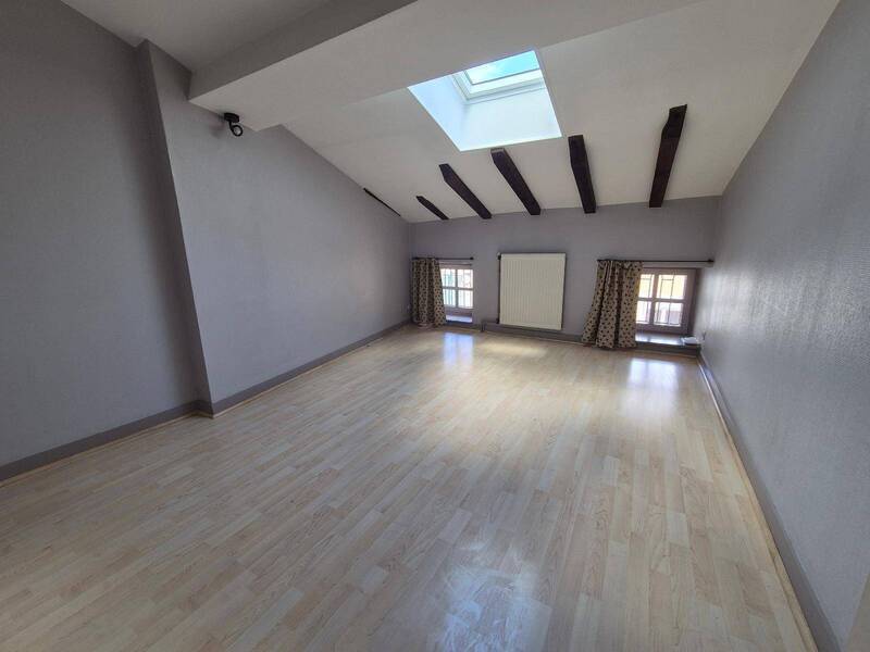 Rent apartment appartement 3 rooms 64.2 m² in Mâcon 71000 - 696 €