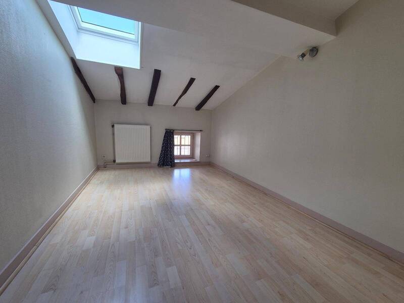 Rent apartment appartement 3 rooms 64.2 m² in Mâcon 71000 - 696 €