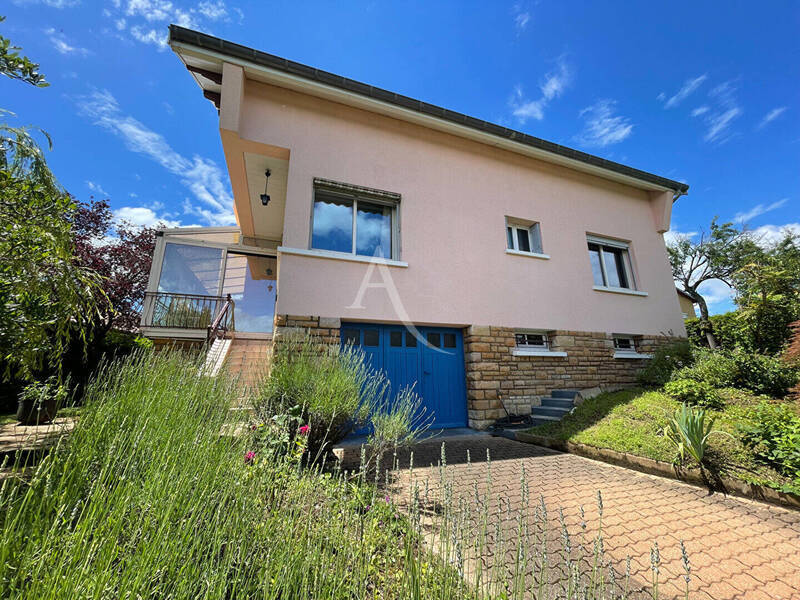 Vente maison 5 pièces 135 m² à Mâcon 71000