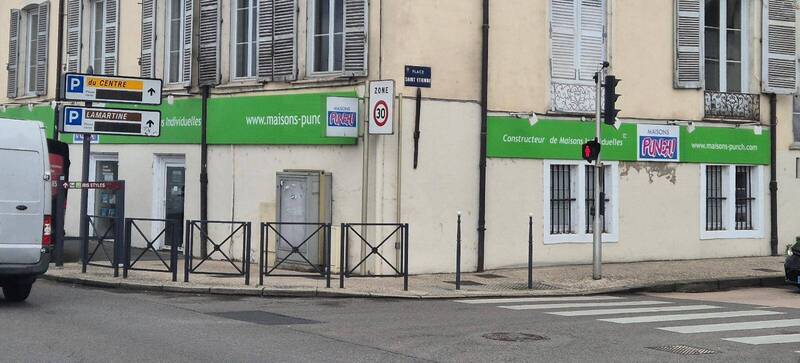 Rent professional premises boutique in Mâcon 71000 800 €