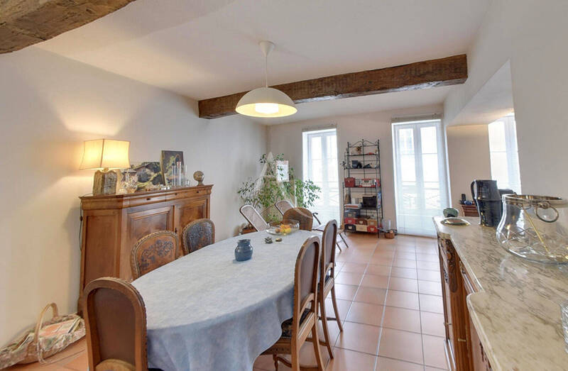 Buy apartment appartement 7 rooms 158.46 m² in Mâcon 71000