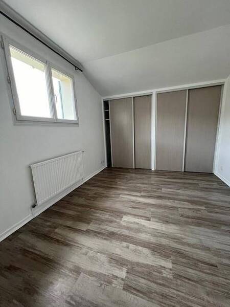 Rent house maison 4 rooms 130 m² in Charnay-lès-Mâcon 71850 5 - 1 300 €