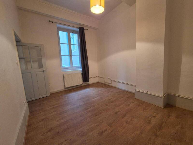 Location appartement 3 pièces 71 m² à Mâcon 71000 4 - 660 €