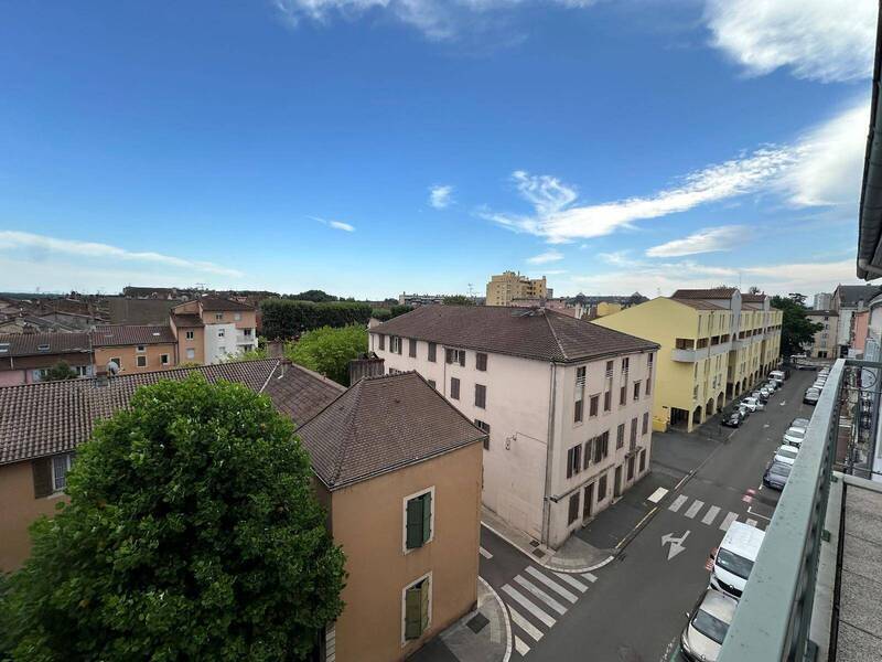 Location appartement 3 pièces 65.99 m² à Mâcon 71000 - 750 €