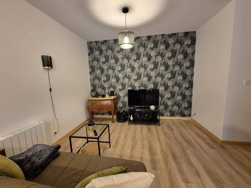 Location appartement 3 pièces 60 m² à Solutré-Pouilly 71960 - 705 €