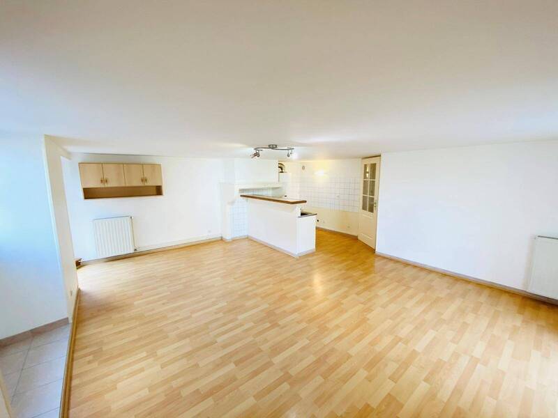 Rent apartment appartement 3 rooms 64.77 m² in Charnay-lès-Mâcon 71850 5 - 520 €