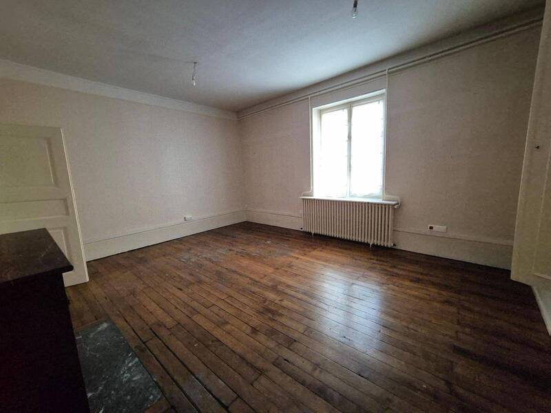 Location appartement 5 pièces 160 m² à Mâcon 71000 4 - 900 €