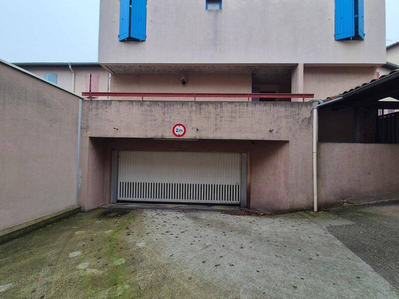 Location garage - parking garage / box à Mâcon 71000 - 100 €