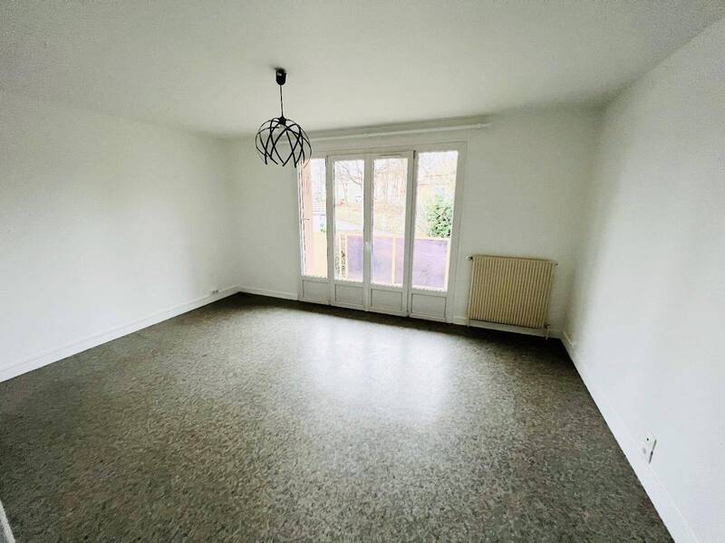 Location appartement 1 pièce 33.26 m² à Mâcon 71000 - 308 €