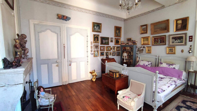 Vente appartement 5 pièces 161.26 m² à Mâcon 71000 Centre villeVue Saône