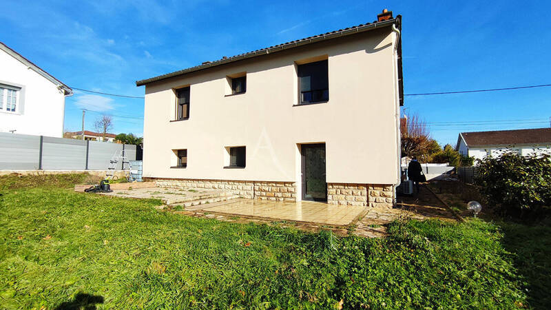 Vente maison 4 pièces 101 m² à Mâcon 71000