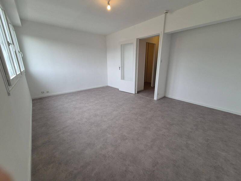 Location appartement 1 pièce 27.48 m² à Mâcon 71000 5 - 460 €