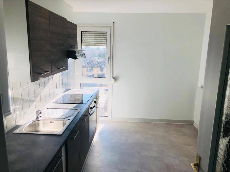 Location appartement rénové 2 pièces 52.32 m² à Mâcon 71000 5 - 725 €