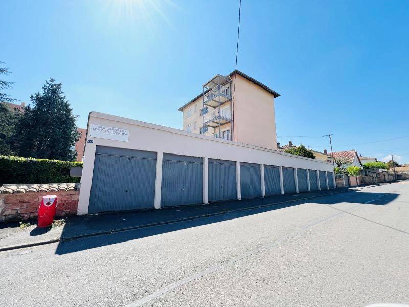 Location garage - parking garage / box à Mâcon 71000 5 - 65 €