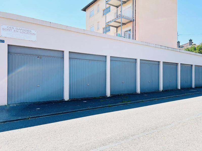 Location garage - parking garage / box à Mâcon 71000 5 - 65 €