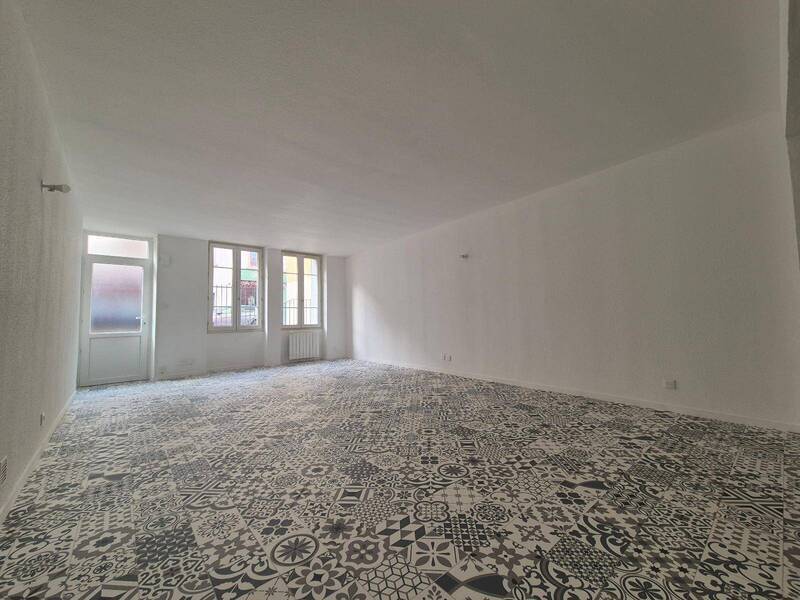 Location appartement 1 pièce 45.42 m² à Mâcon 71000 4 - 360 €