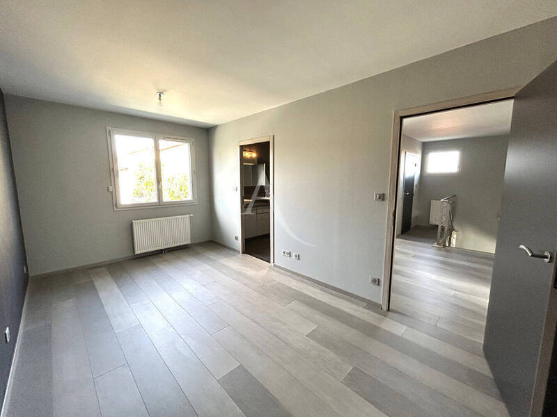 Vente maison 5 pièces 190 m² à Charnay-lès-Mâcon 71850