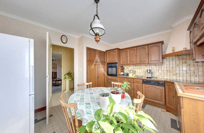 Buy house maison 6 rooms 154.63 m² in Mâcon 71000