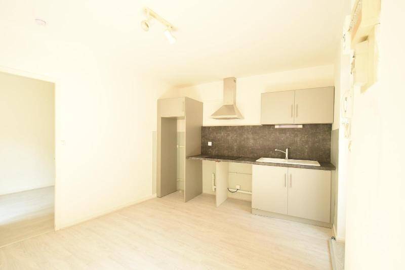 Location appartement 2 pièces 32.76 m² à Mâcon 71000 4 - 375 €
