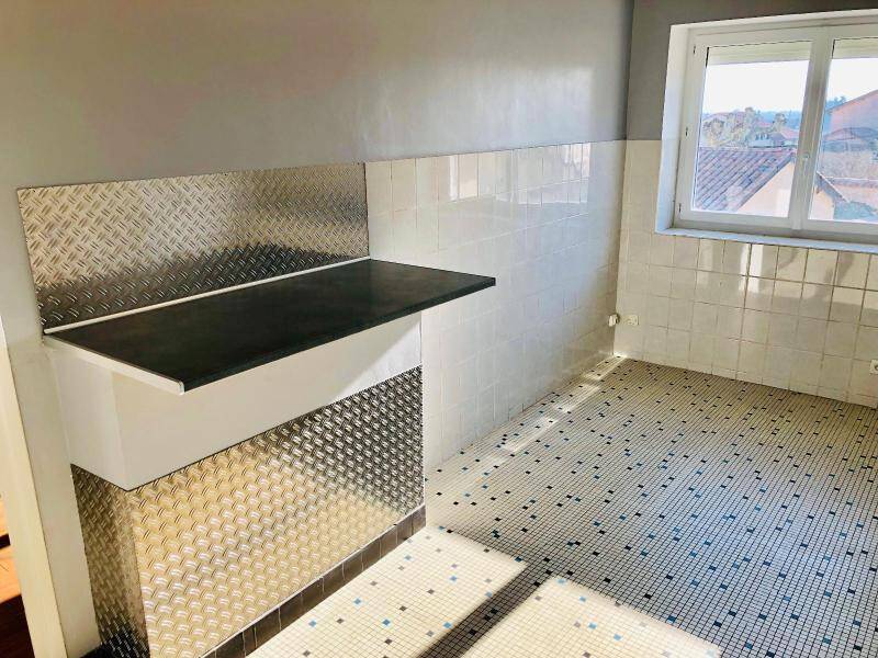 Location appartement rénové 2 pièces 51.86 m² à Mâcon 71000 5 - 430 €