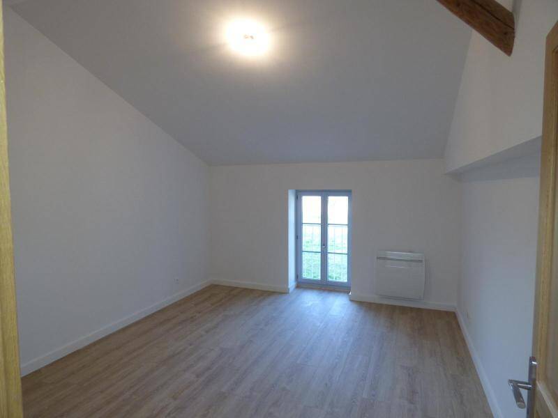 Location appartement 3 pièces 83.39 m² à Charnay-lès-Mâcon 71850 5 - 770 €