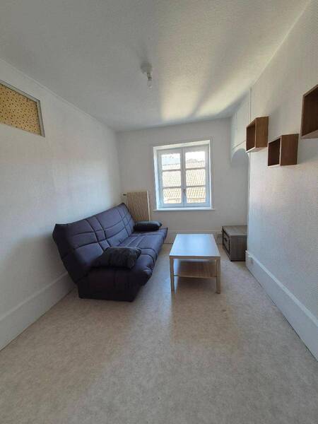 Rent apartment appartement 1 room 22.36 m² in Mâcon 71000 4 - 360 €