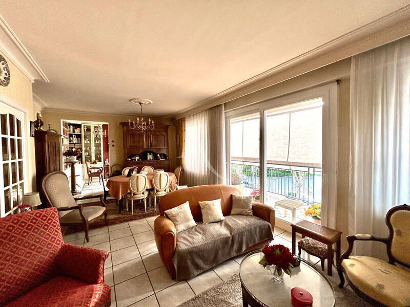 Vente appartement 5 pièces 116.27 m² à Mâcon 71000