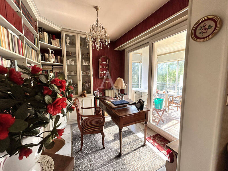 Vente appartement 5 pièces 116.27 m² à Mâcon 71000