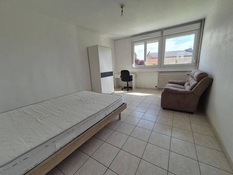 Rent apartment appartement 1 room 31.3 m² in Mâcon 71000 5 - 495 €