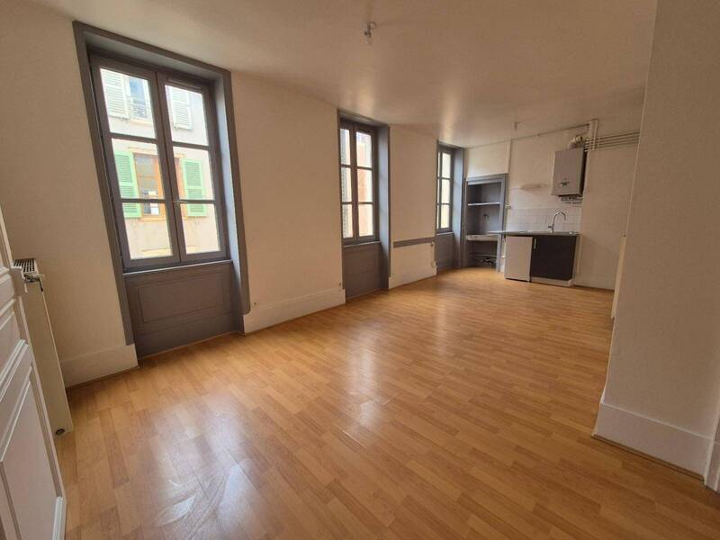 Rent apartment appartement 2 rooms 54.9 m² in Mâcon 71000 4 - 460 €