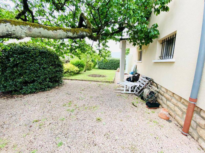 Location maison 5 pièces 124.81 m² à Charnay-lès-Mâcon 71850 5 - 1 150 €
