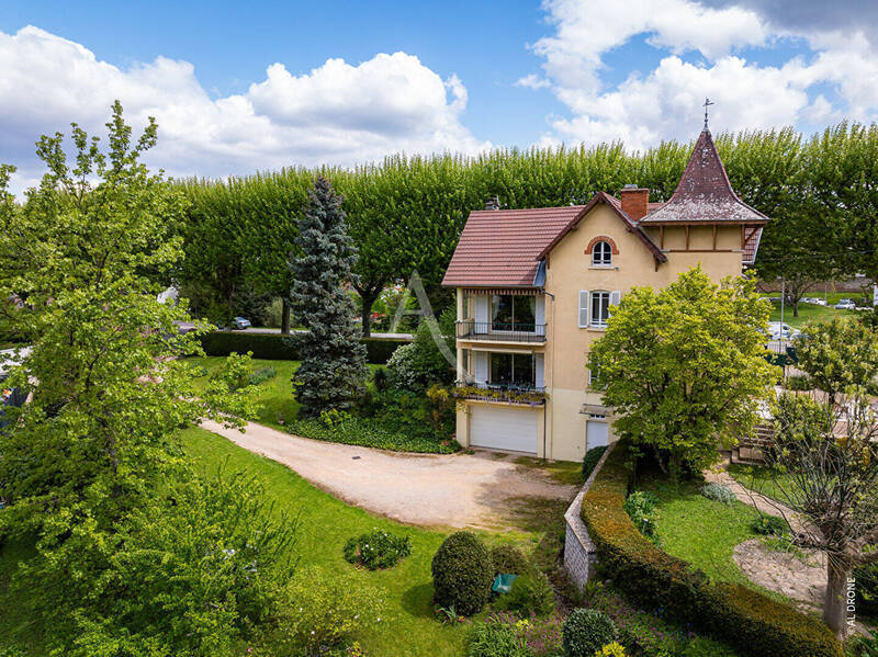 Vente maison demeure de prestige 8 pièces 200 m² à Mâcon 71000