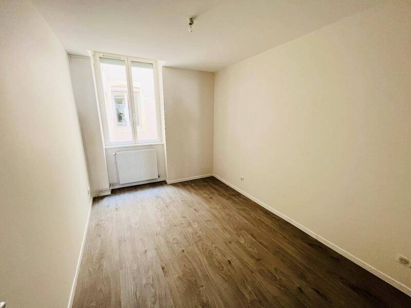 Location appartement 3 pièces 61.83 m² à Mâcon 71000 4 - 443 €