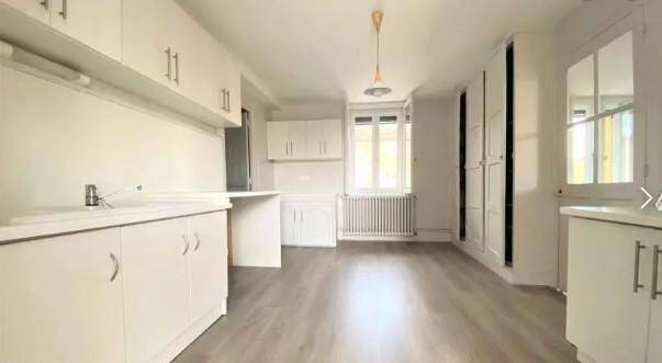 Location appartement 3 pièces 71 m² à Charnay-lès-Mâcon 71850 4 - 710 €