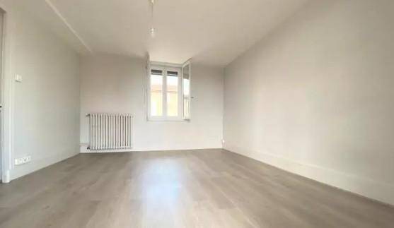 Location appartement 3 pièces 71 m² à Charnay-lès-Mâcon 71850 4 - 710 €