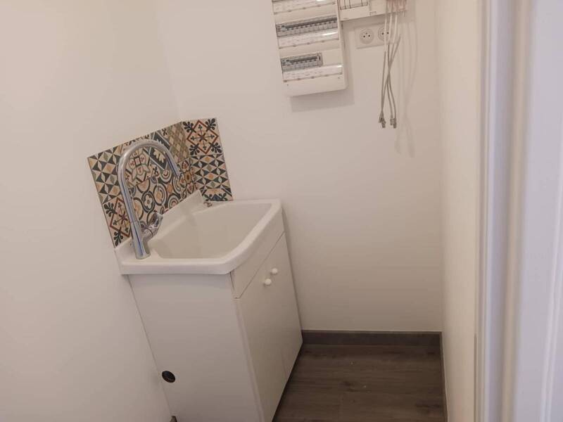Location appartement rénové 3 pièces 53 m² à Viré 71260 6 - 660 €