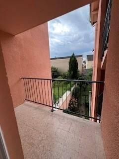 Location appartement rénové 2 pièces 52 m² à Mâcon 71000 4 - 575 €