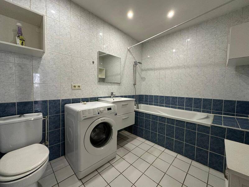 Rent apartment appartement 1 room 46.47 m² in Mâcon 71000 4 - 570 €