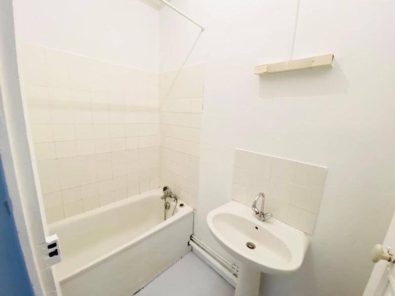 Location appartement 2 pièces 57.1 m² à Saint-Laurent-sur-Saône 01750 5 - 453 €