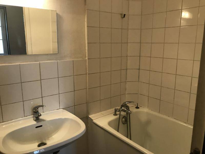 Location appartement 2 pièces 54 m² à Saint-Laurent-sur-Saône 01750 4 - 460 €