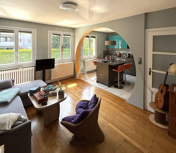 Vente maison 4 pièces 109.9 m² à Mâcon 71000