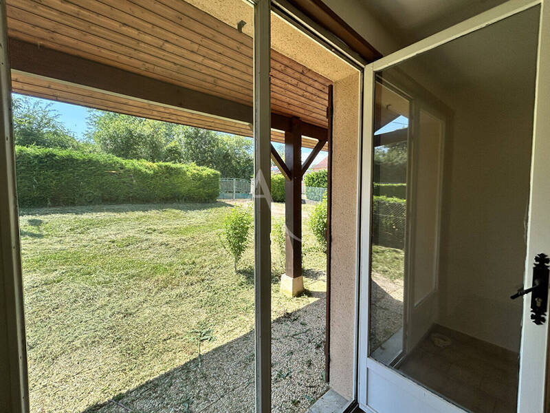 Vente maison 4 pièces 86.87 m² à Laizé 71870