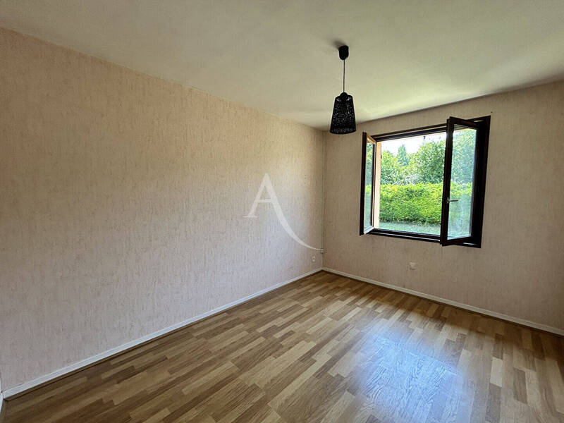 Vente maison 4 pièces 86.87 m² à Laizé 71870