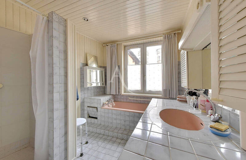 Vente appartement 5 pièces 160.84 m² à Mâcon 71000