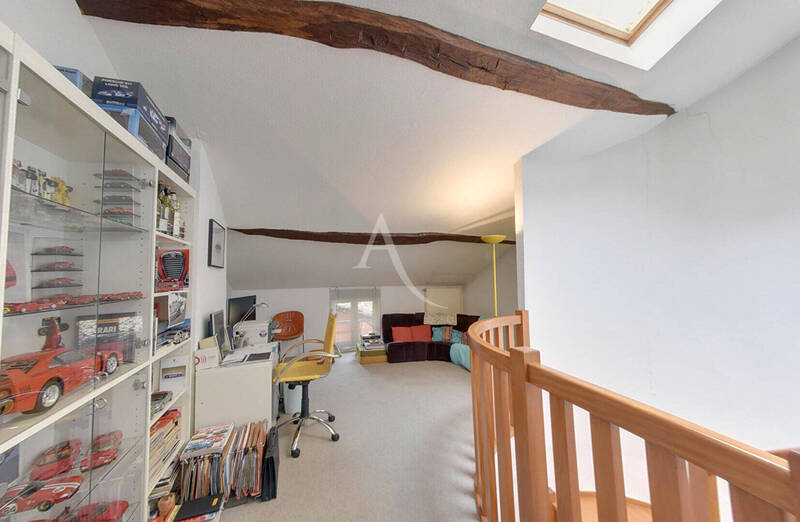 Vente appartement 7 pièces 158.46 m² à Mâcon 71000