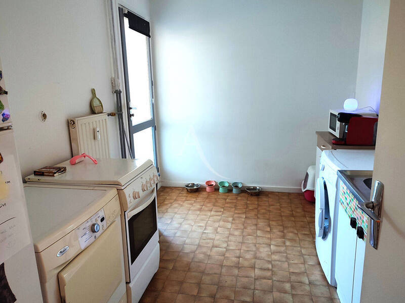 Vente appartement 3 pièces 68.16 m² à Mâcon 71000 Porte 12