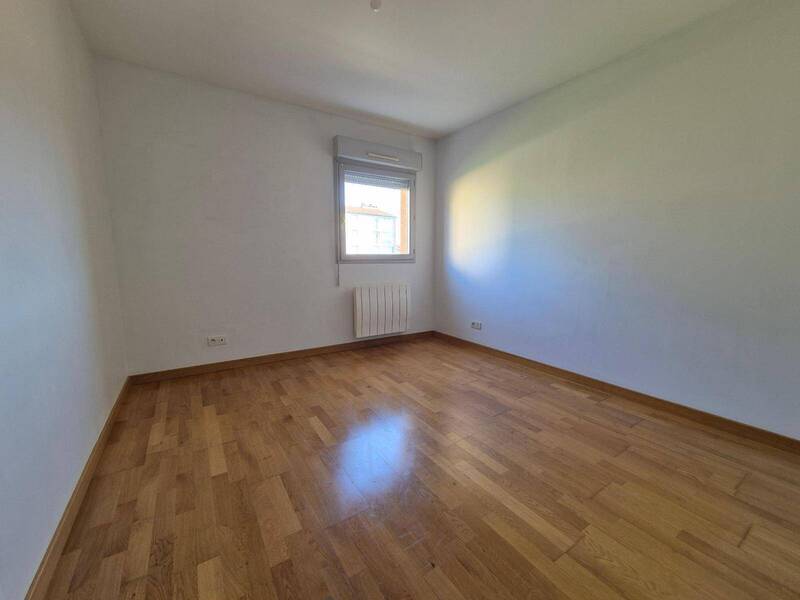 Location appartement 3 pièces 65.23 m² à Pont-de-Veyle 01290 - 724 €