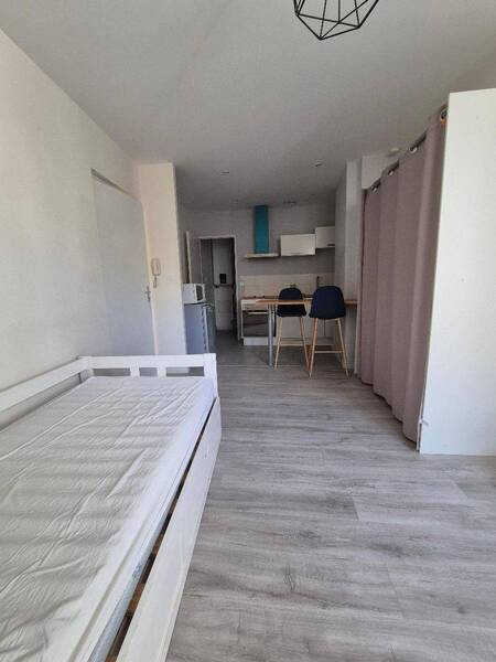 Location appartement 1 pièce 20.11 m² à Mâcon 71000 4 - 395 €