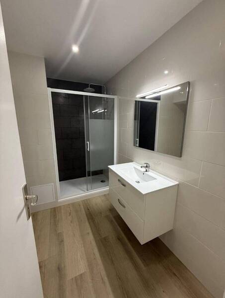 Location appartement 4 pièces 83.82 m² à Charnay-lès-Mâcon 71850 - 1 200 €